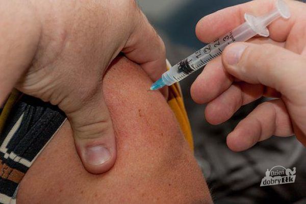 Trwają zapisy na bezpłatne szczepienia profilaktyczne przeciwko grypie