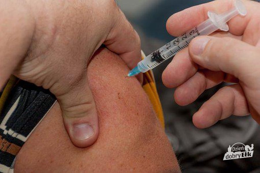 Trwają zapisy na bezpłatne szczepienia profilaktyczne przeciwko grypie